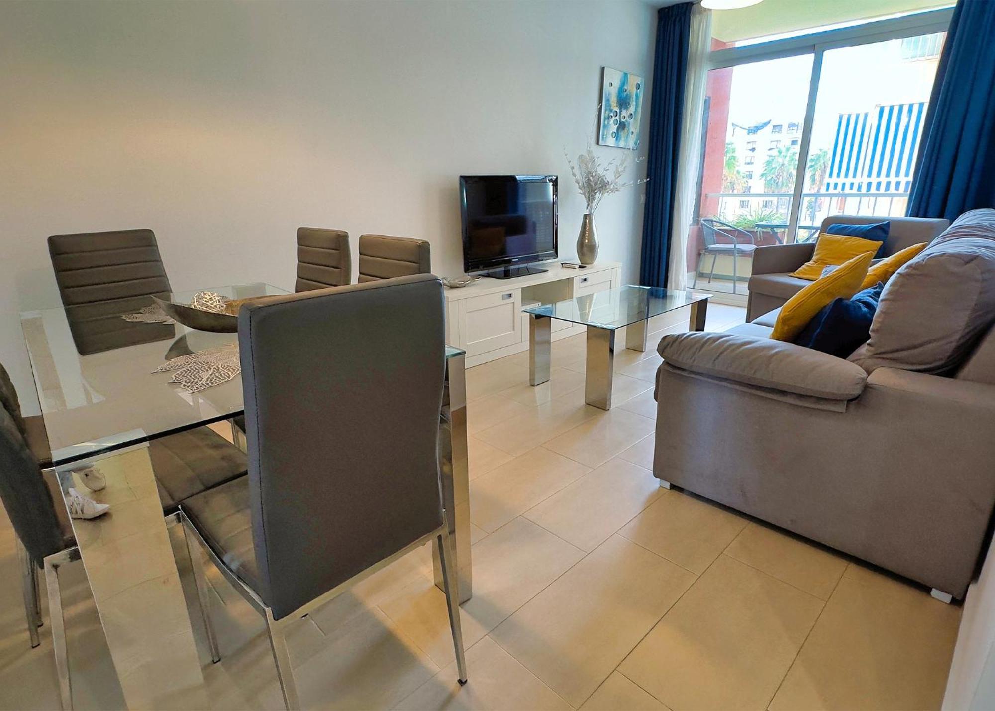 Modern Renovated One Bed Apartment In Edificio Apolo Marbella Center Exterior photo